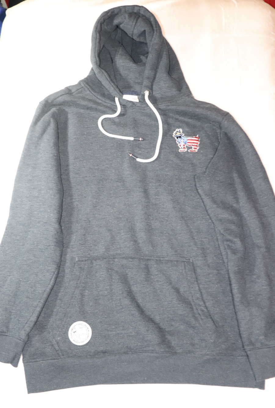 GOAT USA Hoodie Mens Medium Charcoal Gray Pullover Embroidered Logo Sweatshirt